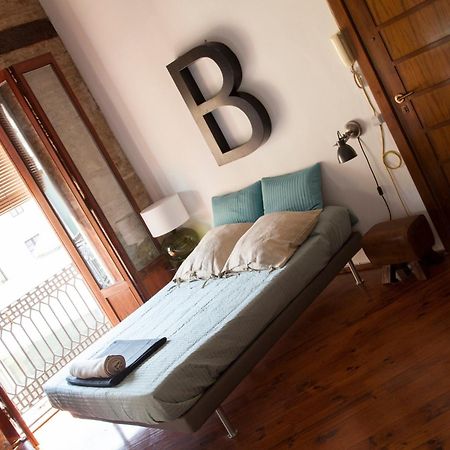 Bubuflats Mossen Apartment Valencia Exterior photo