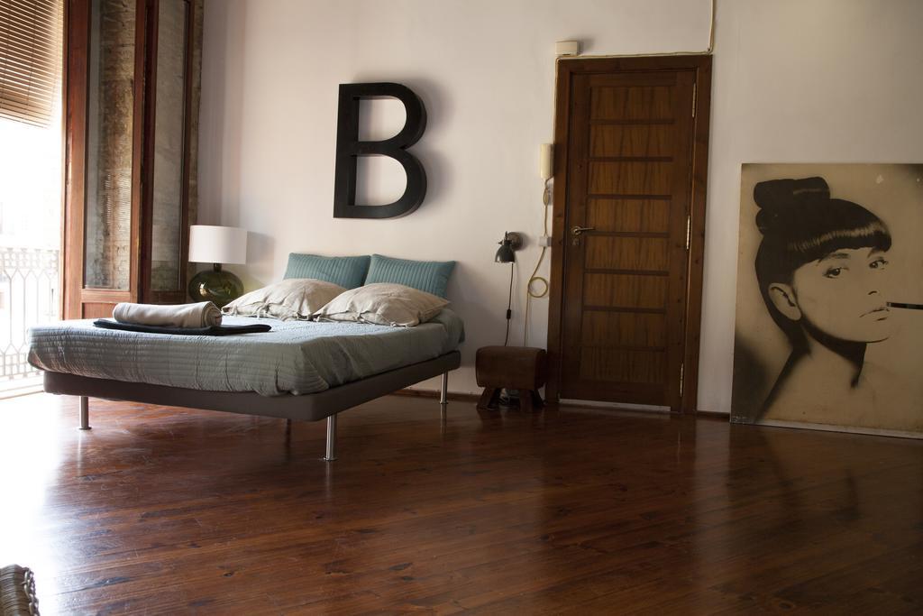 Bubuflats Mossen Apartment Valencia Exterior photo