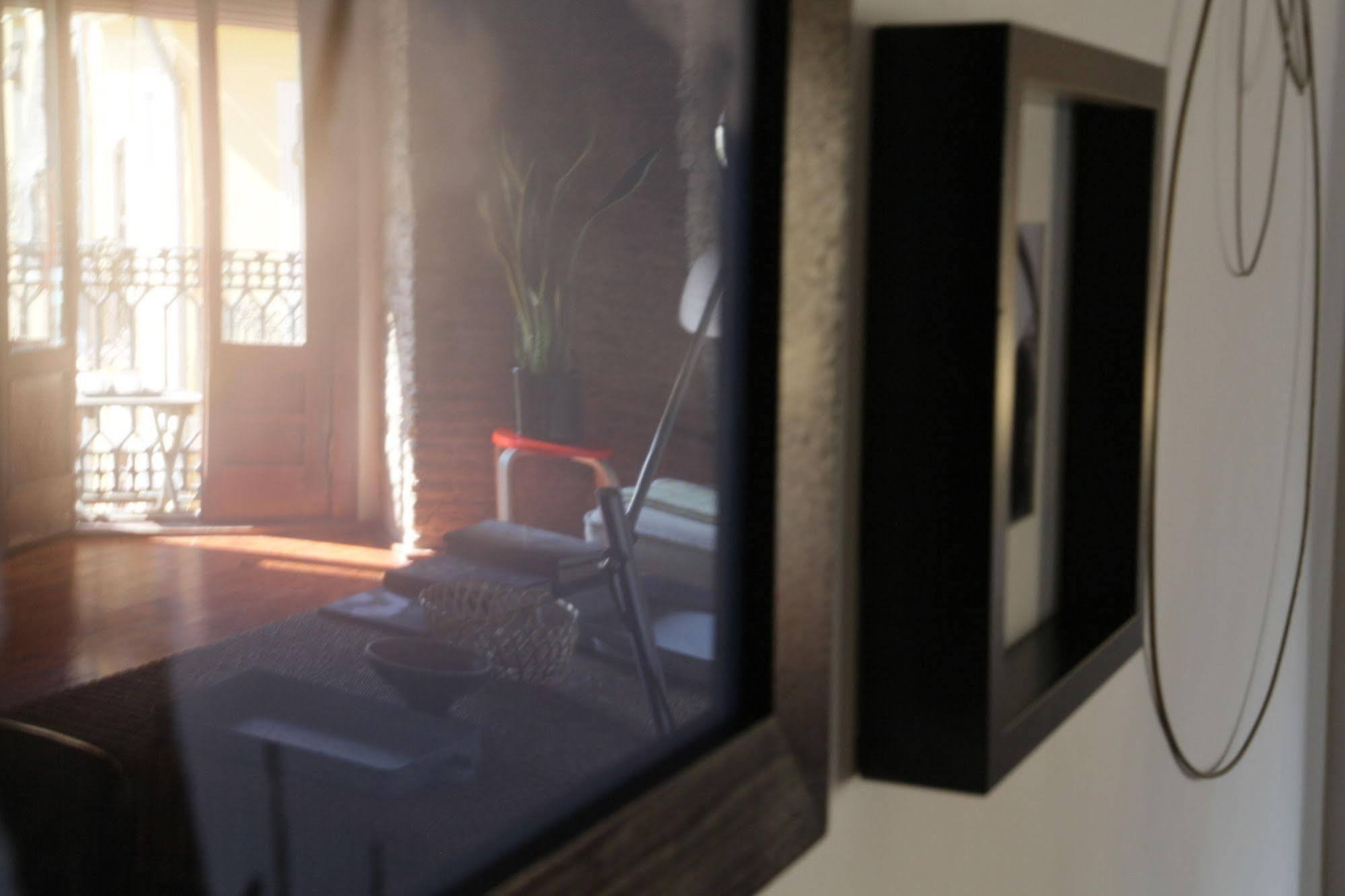 Bubuflats Mossen Apartment Valencia Exterior photo