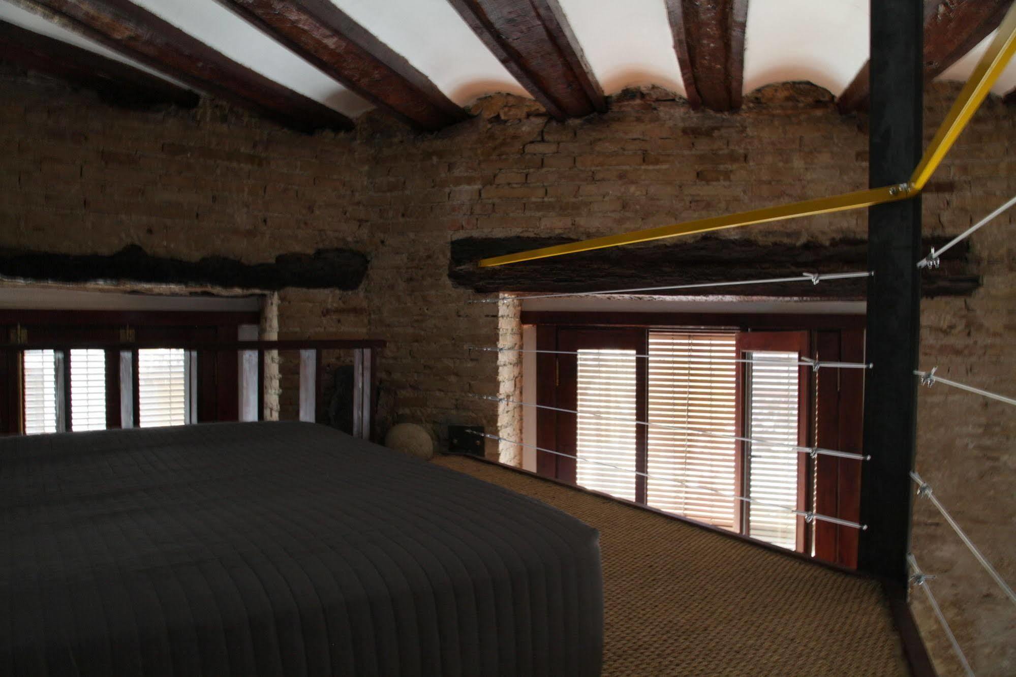 Bubuflats Mossen Apartment Valencia Exterior photo